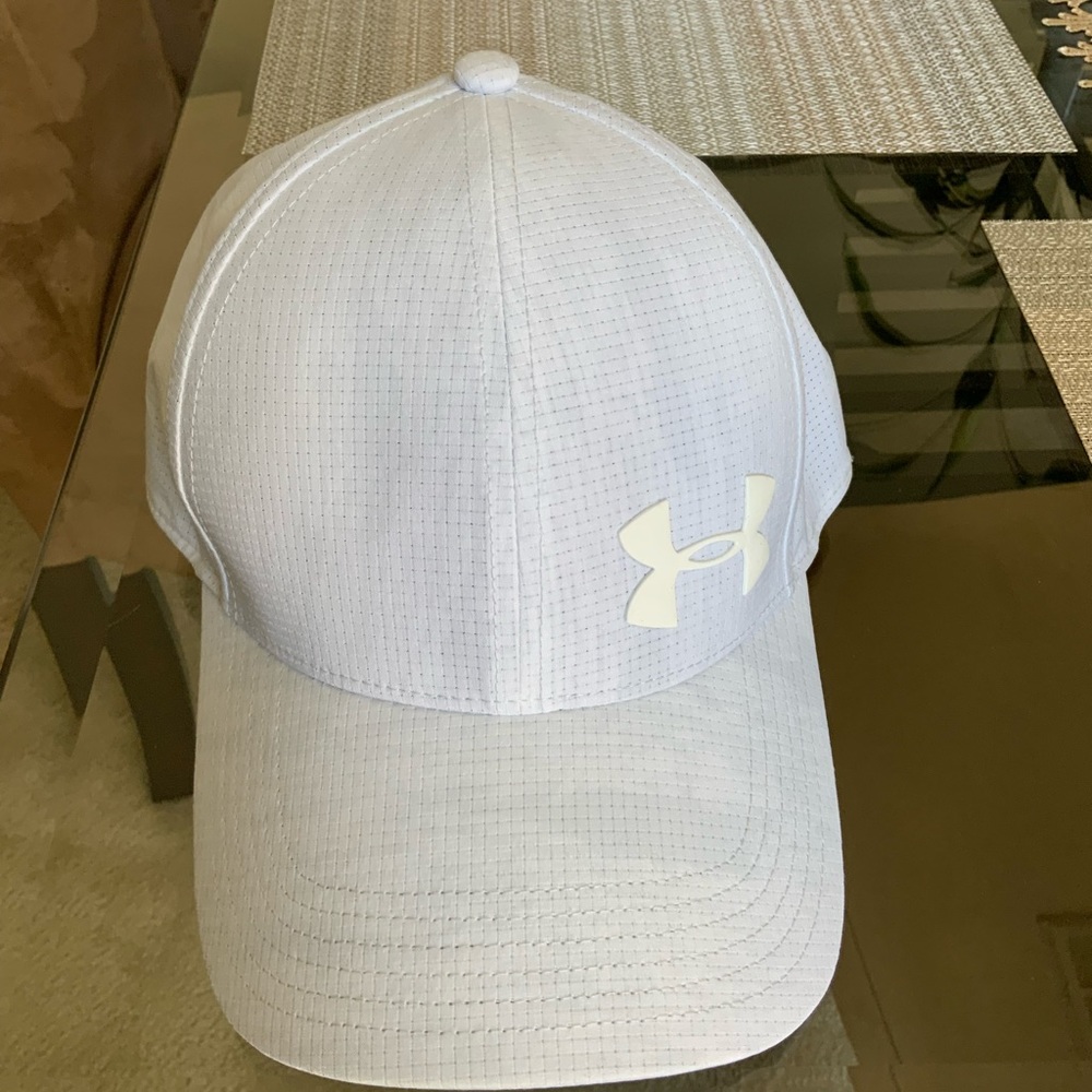 Men hat